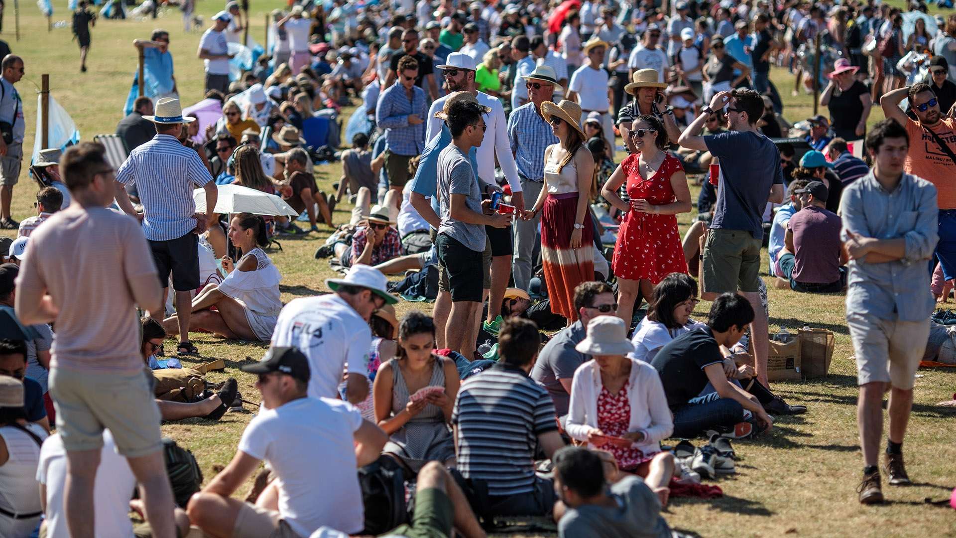 更是坚持与 更是坚持与